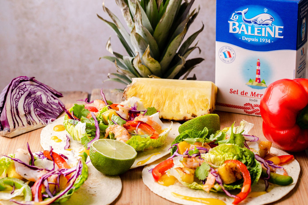 recette des Tacos de crevettes au poivron et à l'ananas, mayonnaise au miel par la baleine