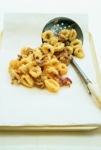 CALAMARS WITH SALT AND PEPPER