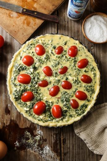 Spinach tomato quiche | La Baleine