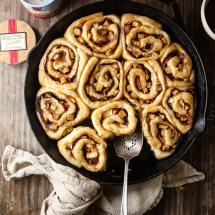 Salted caramal apple cinnamon rolls recipe